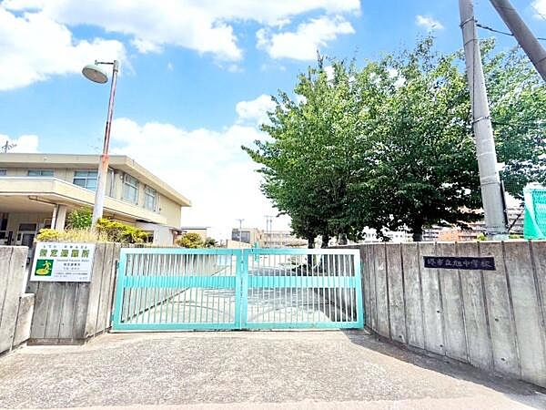 堺市立旭中学校まで220m