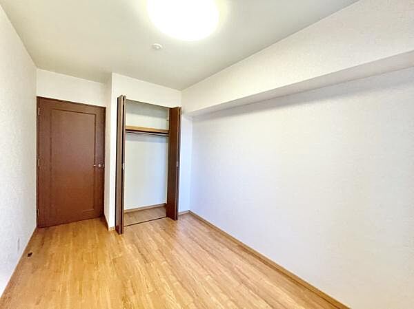 収納を完備！ベッドや机の配置もしやすく好きなものを飾る楽しみもあるお部屋♪お好みの部屋を自由につくることができます！