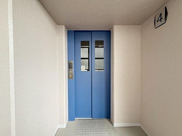 エレベーターあります！重い荷物があっても安心！