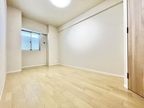 収納を完備！ベッドや机の配置もしやすく好きなものを飾る楽しみもあるお部屋♪お好みの部屋を自由につくることができます！
