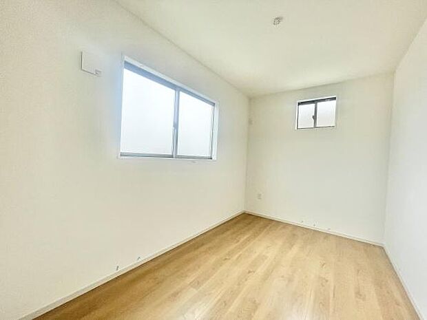 一人ひとりの大切なプライベート空間。ゆとりある広さで、一人の時間をゆったりと過ごせる安らぐお部屋になるはずです♪