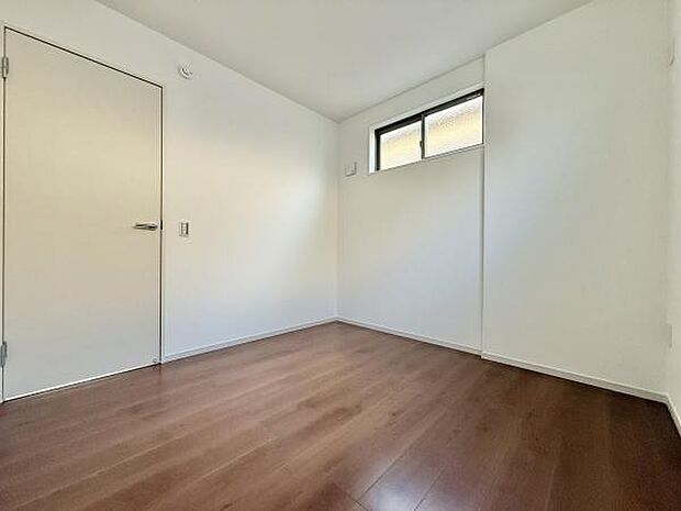 本を読んだり趣味の時間を楽しんだり家の中でひとり静かになれる空間