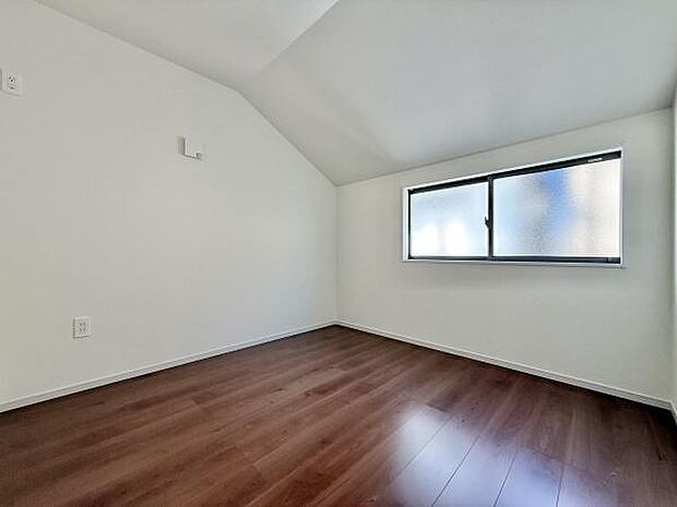 一人ひとりの大切なプライベート空間。ゆとりある広さで、一人の時間をゆったりと過ごせる安らぐお部屋になるはずです♪