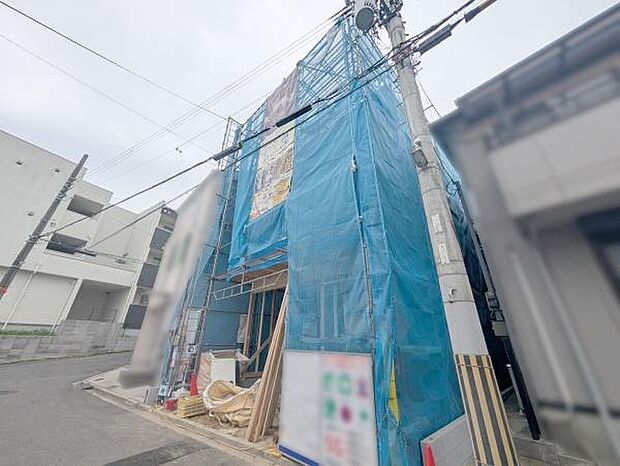 流行に左右されず、将来にわたって価値が継続する「上質」な佇まい。親しみやすさといった暮らしを豊かにしてくれる住空間です。