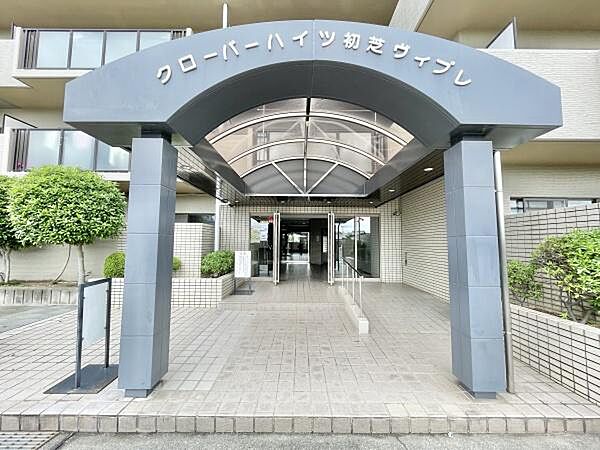 流行に左右されず、将来にわたって価値が継続する「上質」な佇まい。親しみやすさといった暮らしを豊かにしてくれる住空間です。