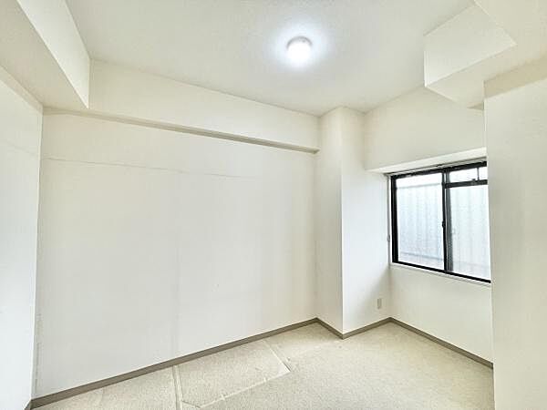 一人ひとりの大切なプライベート空間。ゆとりある広さで、一人の時間をゆったりと過ごせる安らぐお部屋になるはずです♪