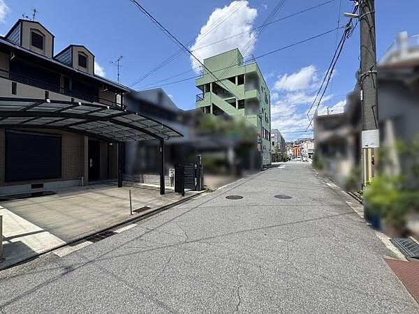 ■毎週土・日・祝のご対応可能■お忙しい方も、お仕事前やお仕事帰りなどお客様のご都合に合わせてご案内致します！キッズルーム・駐車場完備！
