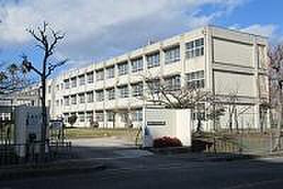 堺市立美木多中学校まで1800m