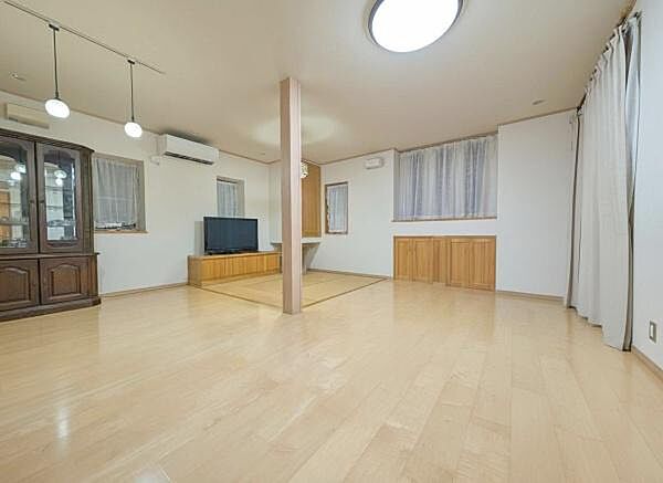 家族の一体感を感じられるDK！家族と過ごす時間を大切にする方にぴったりの住空間です♪