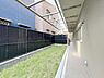 室内：お庭があることで、家の周囲に障害物が少なくなり、建物全体に自然光を取り入れやすくなります！