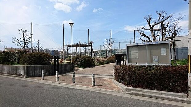 深井北町公園まで500m