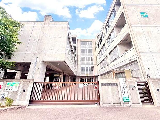 堺市立新湊小学校まで450m