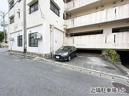 屋外区画と屋内区画があります