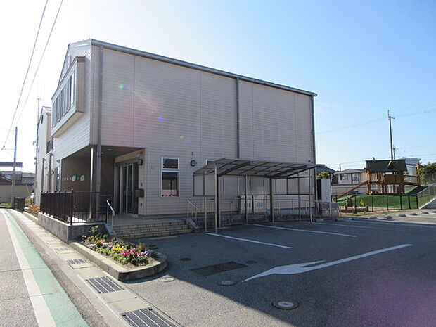 長浜梅花保育園まで206m
