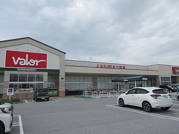バロー長浜店まで673m