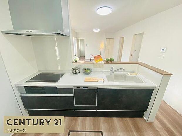 料理しながら全体を見渡せます！