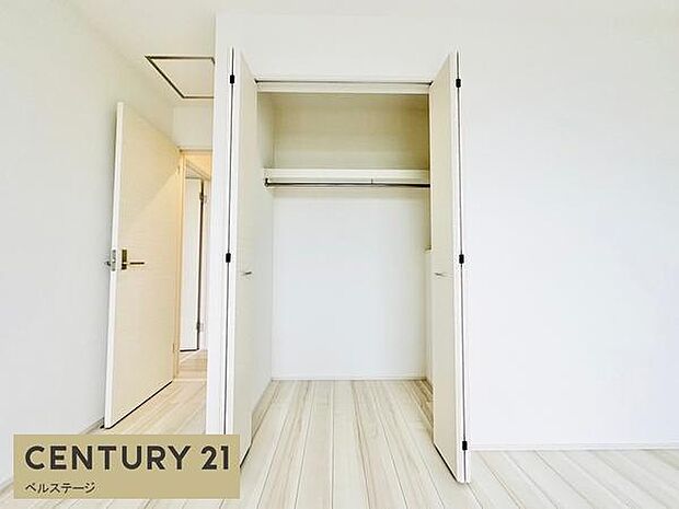 同仕様 スリムな収納でお部屋もスッキリ!