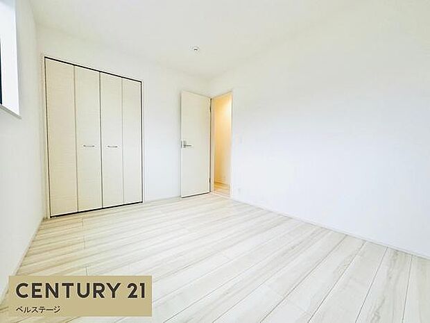 同仕様 各部屋収納付きです