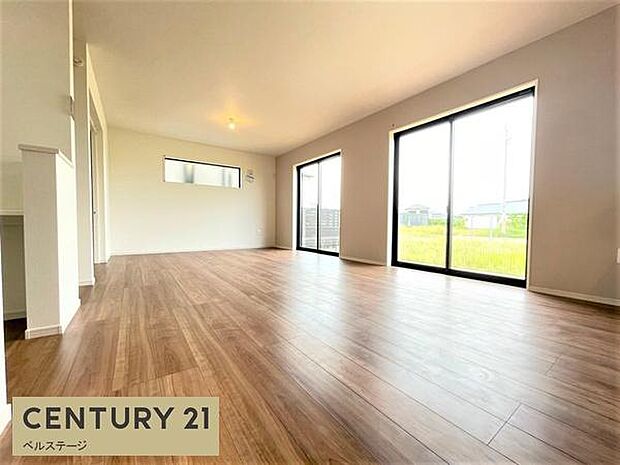 同仕様 優しい色合いでくつろげる空間!