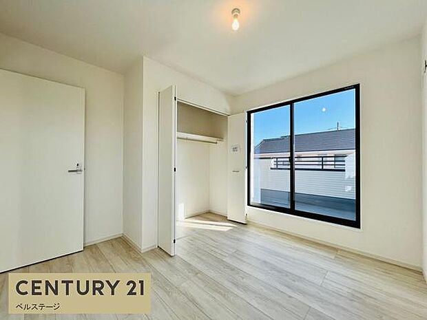 同仕様 各部屋収納付きです