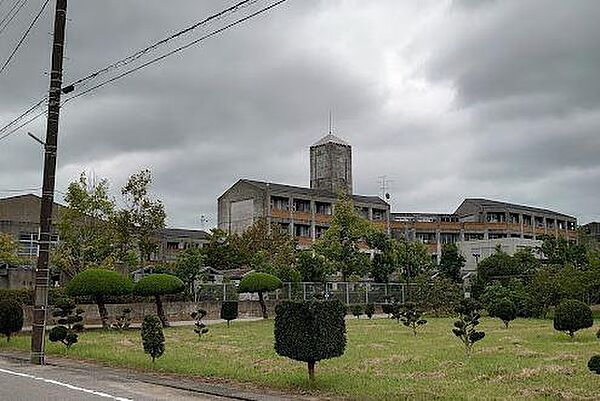 東金市立西中学校まで5803m