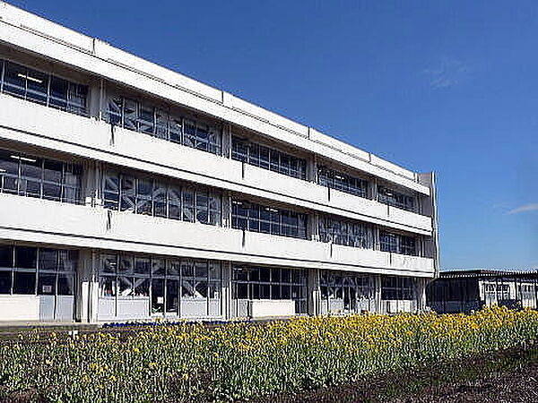 君津市立南子安小学校まで568m