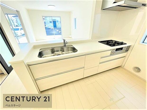 同仕様　料理しながら全体を見渡せます！