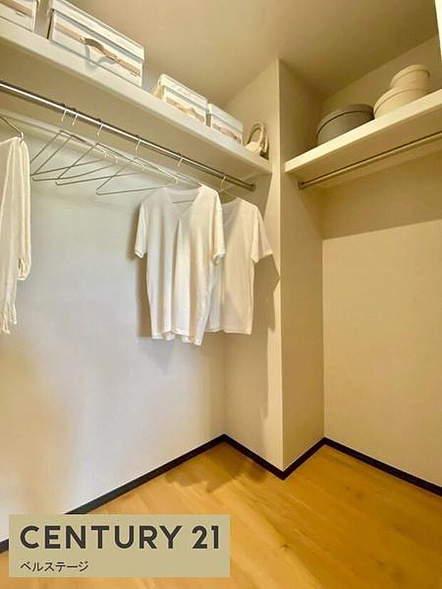 思わぬところの収納は嬉しいですね!