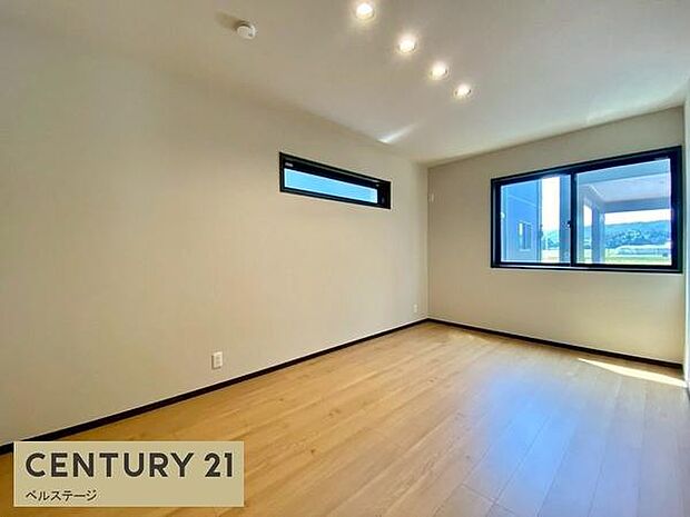 優しい色合いでほっこりくつろげる空間!