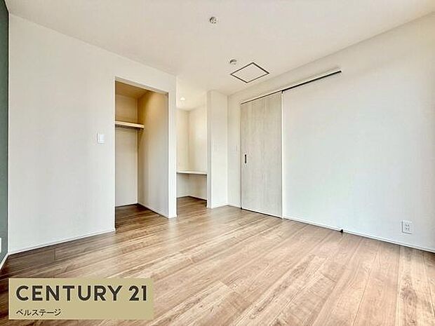 同仕様 窓からしっかり光が入りポカポカ!