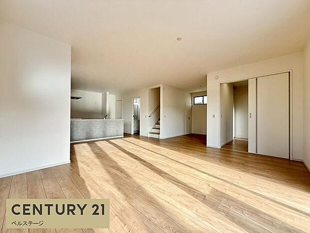 家族が自然に集まるぬくもりあふれるLDK