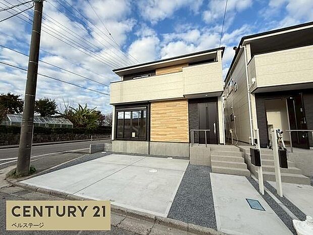 嬉しい2台分の駐車スペースです!