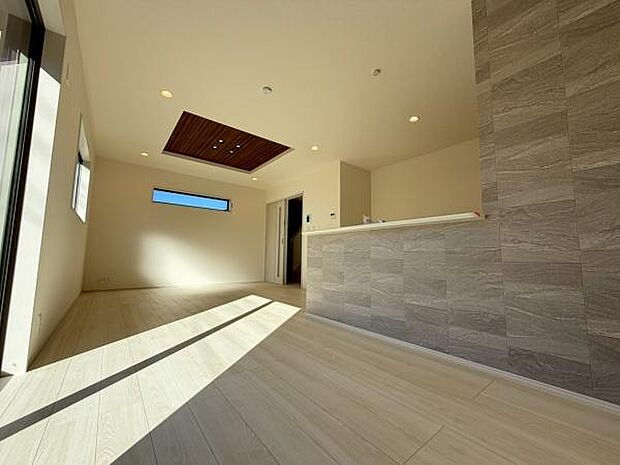 明るい広く開放的なダイニングスペース！