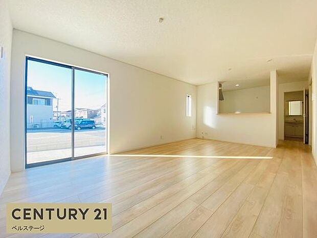 同仕様 家族の笑顔も増えるリビングです!