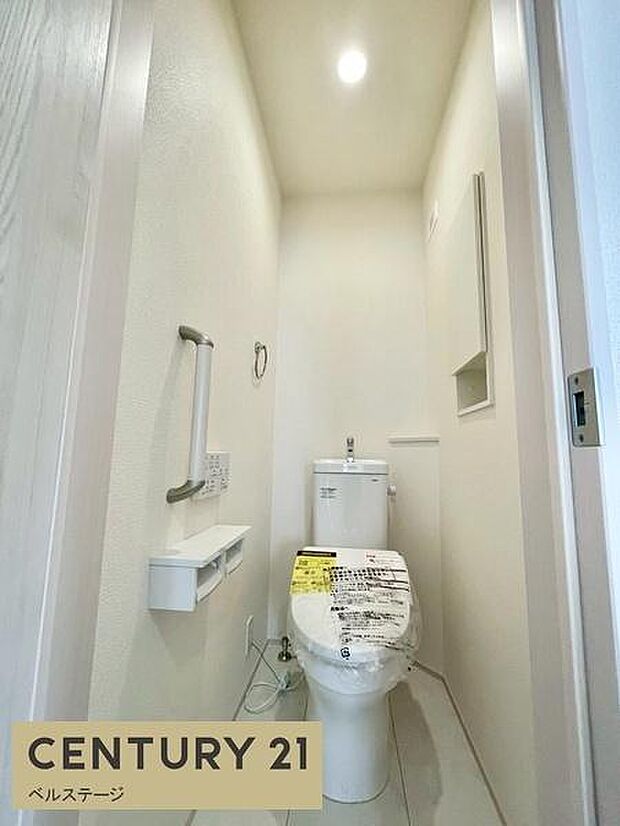 トイレは1階と2階にございます！