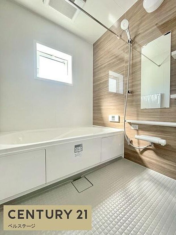 窓付きで換気もしやすく清潔を保てます！