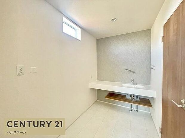 広々した清潔感のある洗面所！