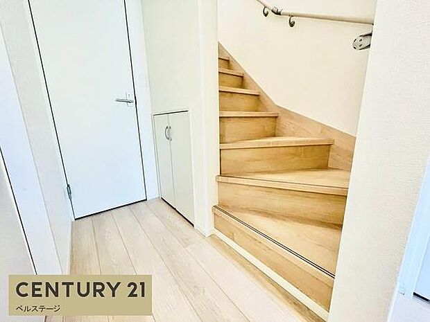 収納スペースにも多目的に使用可能！