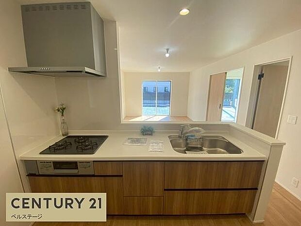 広いキッチンで楽しく料理ができます！