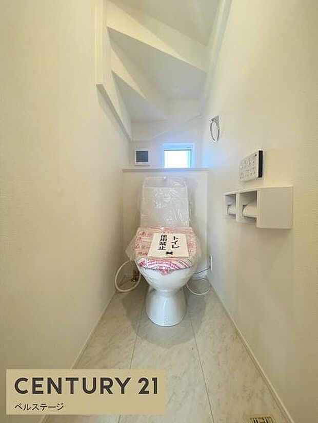 シンプルで落ち着きのあるトイレ！