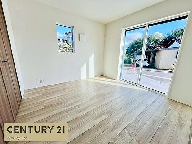 明るい雰囲気の洋室！