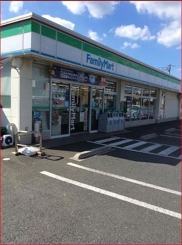 ファミリーマート市原姉崎店まで696m