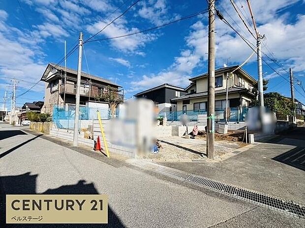 見通しの良い道路で、車の運転も安心です！