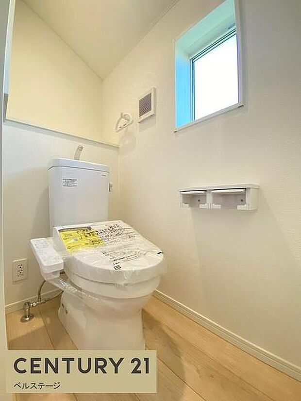 シンプルで落ち着きのあるトイレ！