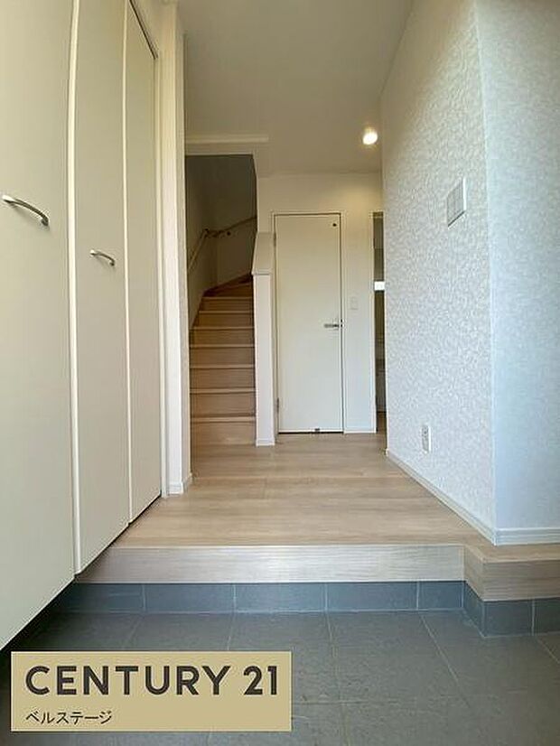 毎日お出かけしたくなる素敵な玄関！