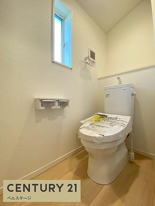 シンプルで落ち着きのあるトイレ！