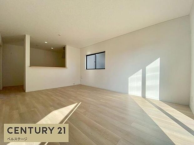 心地よい風が通り抜けるリビング！