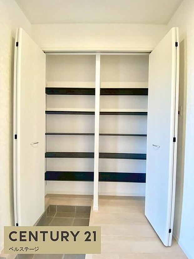 シューズもたくさん収納できます！