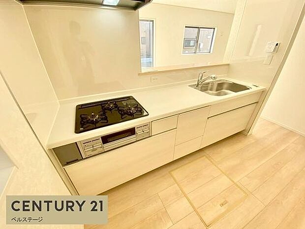 優しい色合いでくつろげる空間！