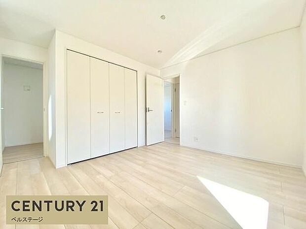 収納が付いた洋室でお部屋スッキリ